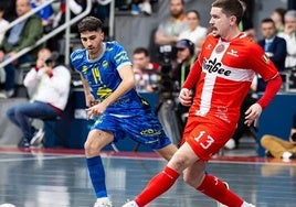 Mellado y Víctor Pérez, el partido de cuartos de final de la Copa de España entre el Jimbee y el Peñíscola.