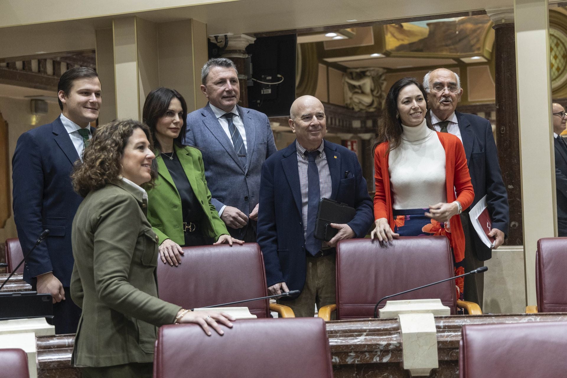 El Pleno de la Asamblea Regional de este viernes, en imágenes