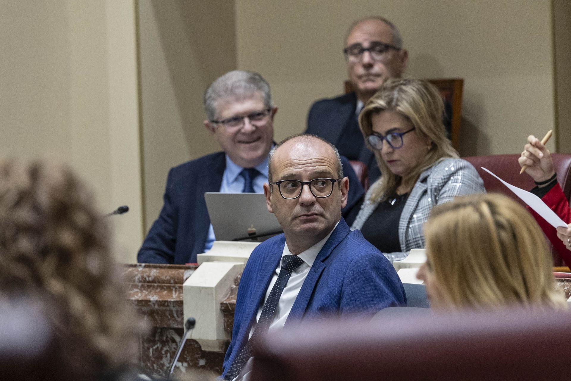 El Pleno de la Asamblea Regional de este viernes, en imágenes