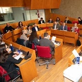 Los concejales durante la celebración del Pleno municipal, en una imagen de archivo.