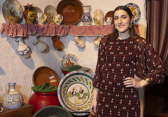 Mª de las Mercedes de la Rocha Ferrero: «He cosido parte de mi vestuario de huertana»