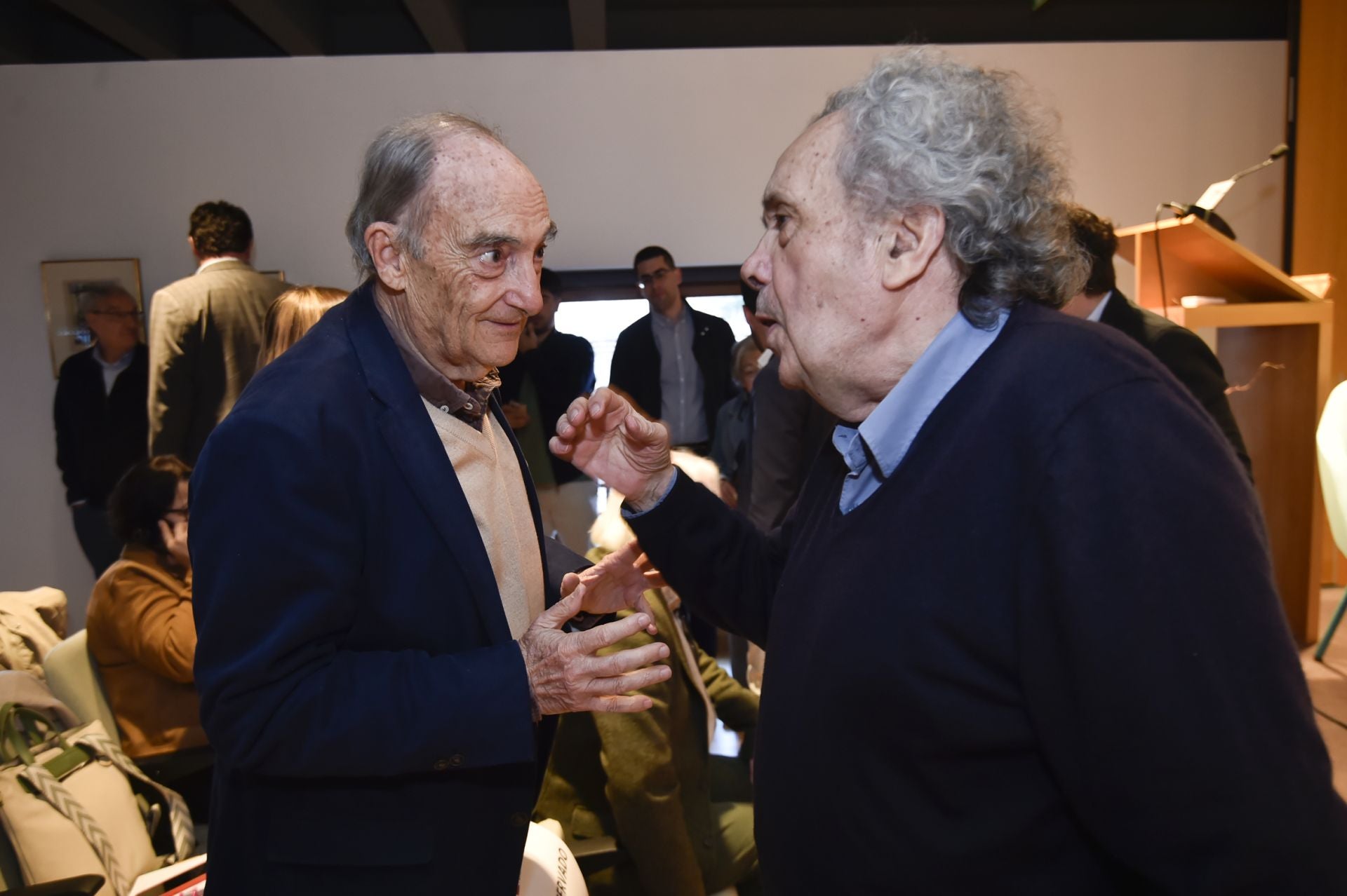 En imágenes, la mesa redonda &#039;¿Hubo movida cultural en Murcia?&#039; de José Manuel Garrido