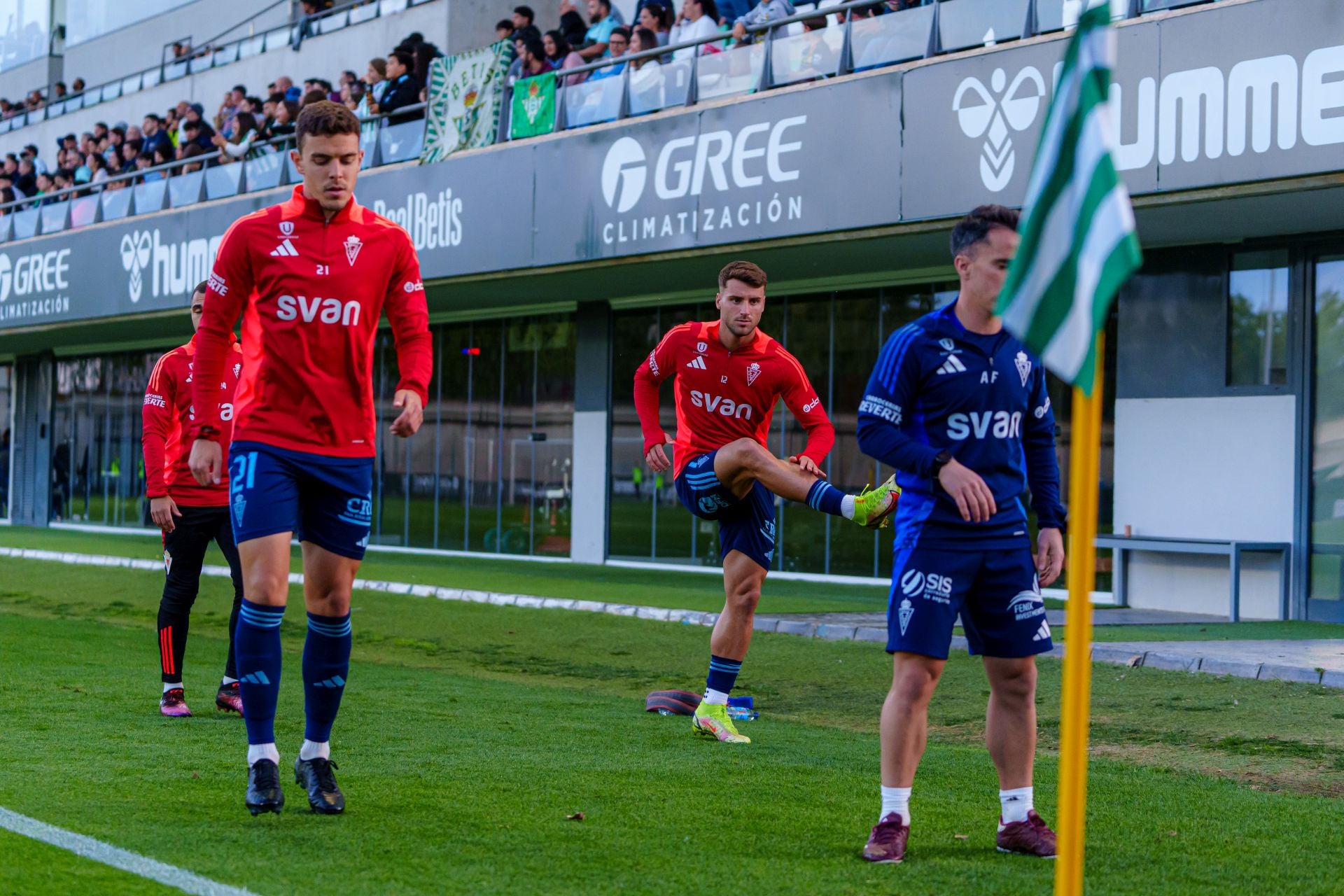 La victoria del Real Murcia frente el Betis Deportivo, en imágenes