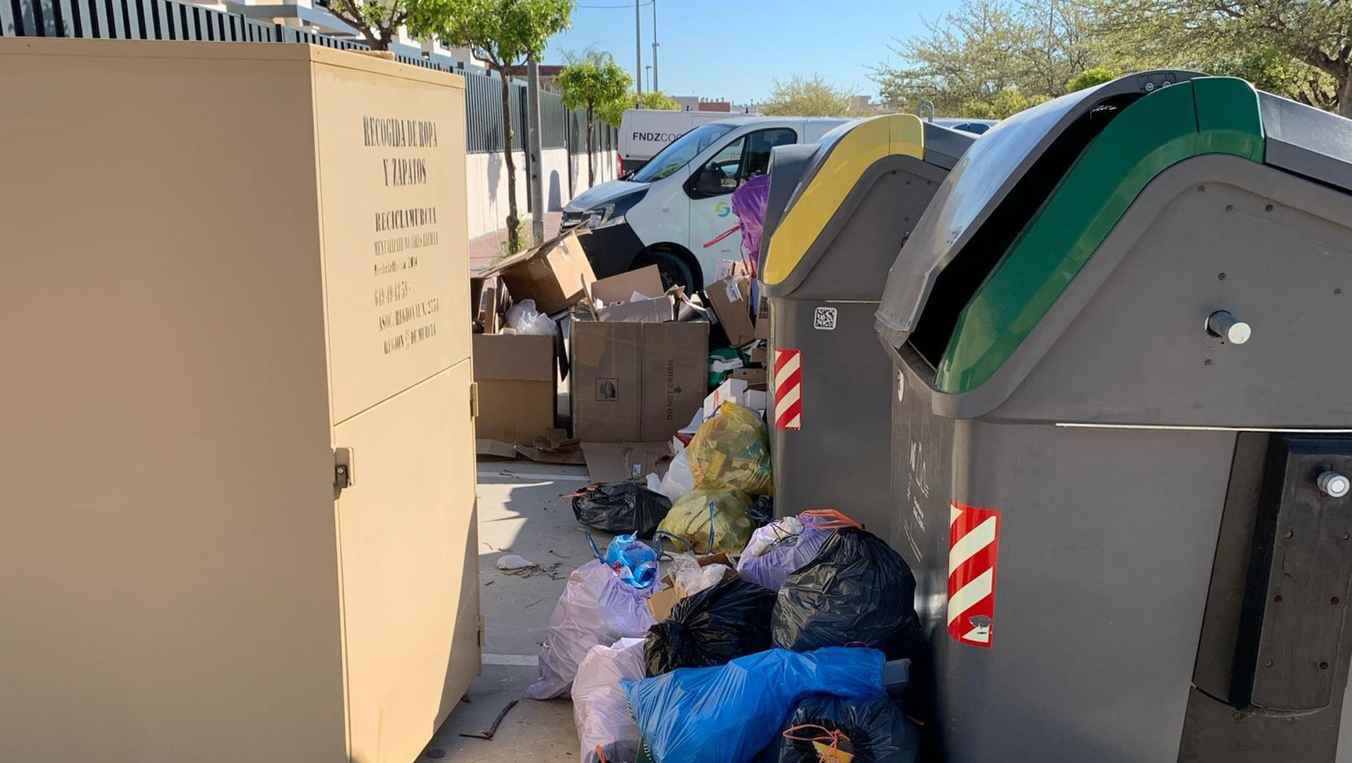 Vecinos de Guadalupe se organizan ante la «dejadez y falta de limpieza» en la pedanía