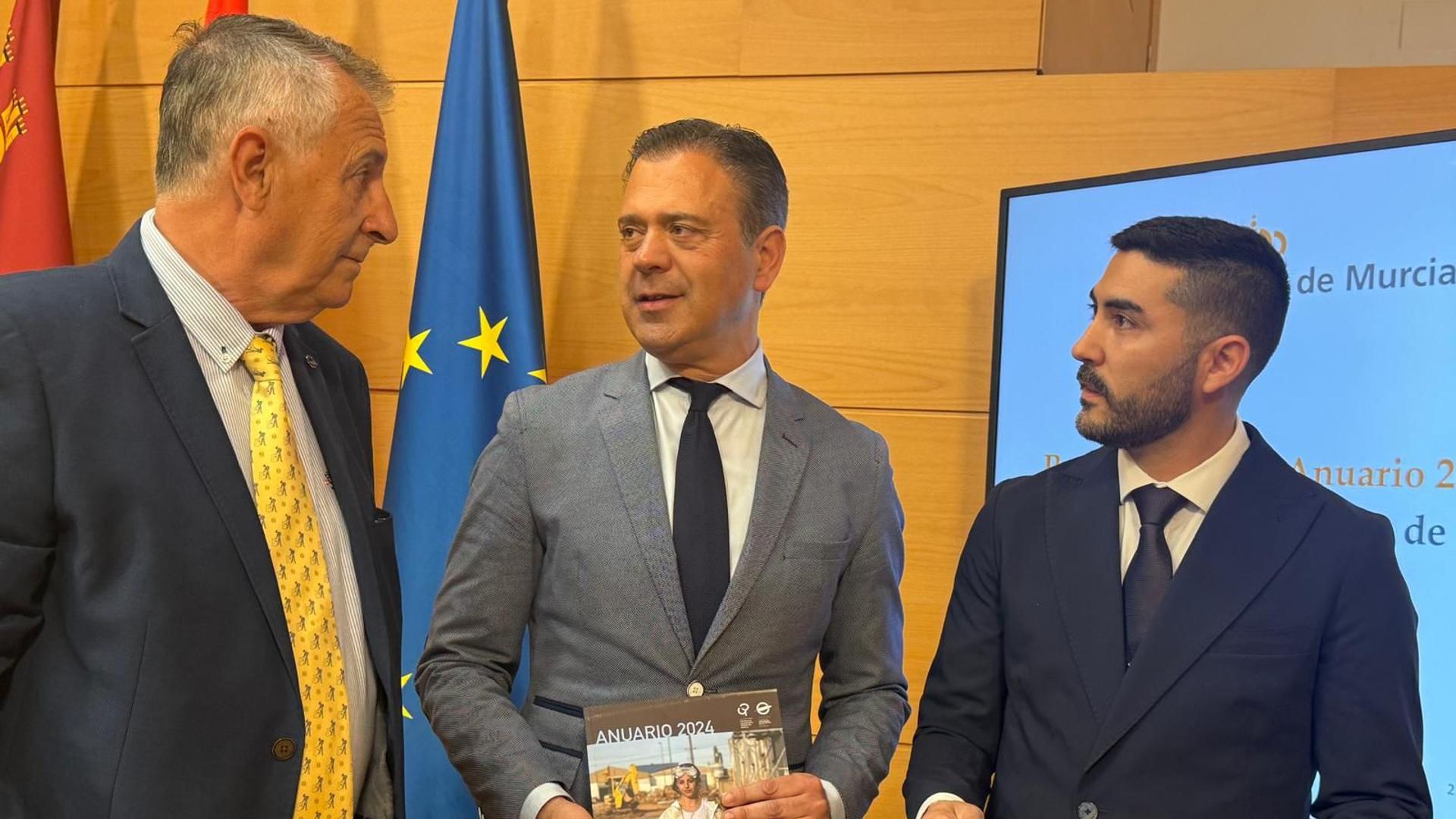 La DANA, en la portada del Anuario 2024 del Colegio Oficial de Periodistas de la Región de Murcia