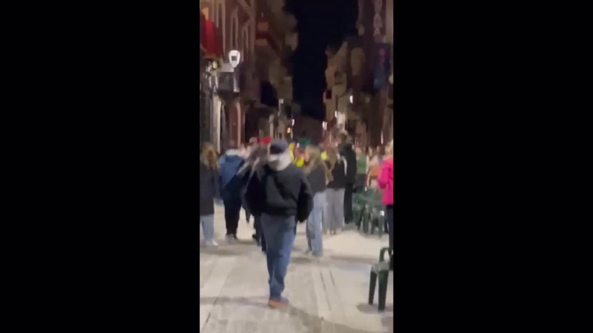 Detenido un conductor ebrio que provoca una estampida al intentar atravesar una procesión en Cieza