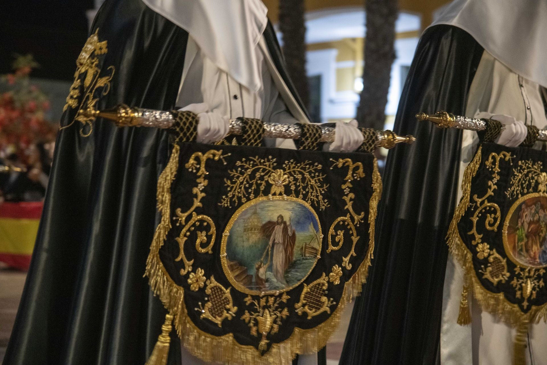 Las imágenes de los traslados del Martes Santo en Cartagena