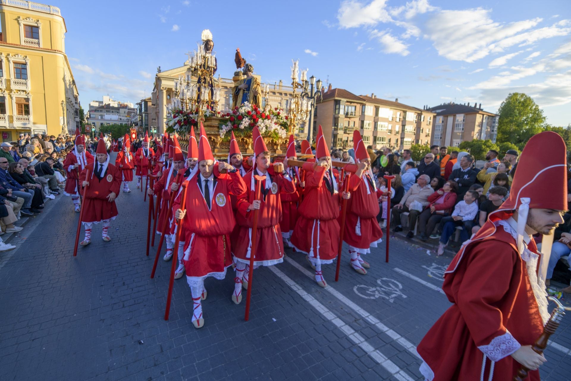 La procesión de los &#039;coloraos&#039;, en imágenes