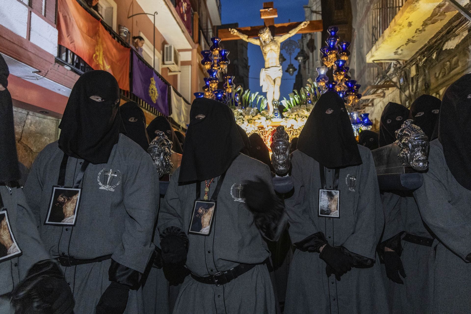 Las imágenes de los cortejos californios del Jueves Santo en Cartagena