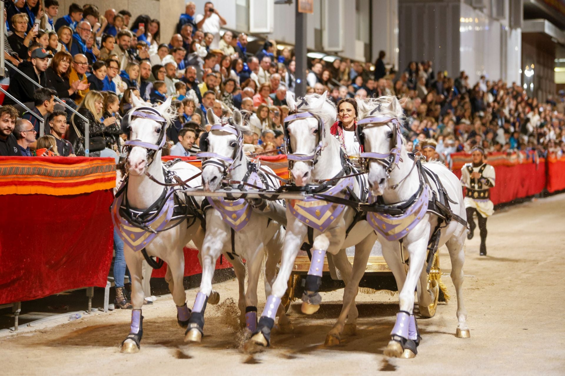Las imágenes del cortejo bíblico de Jueves Santo en Lorca