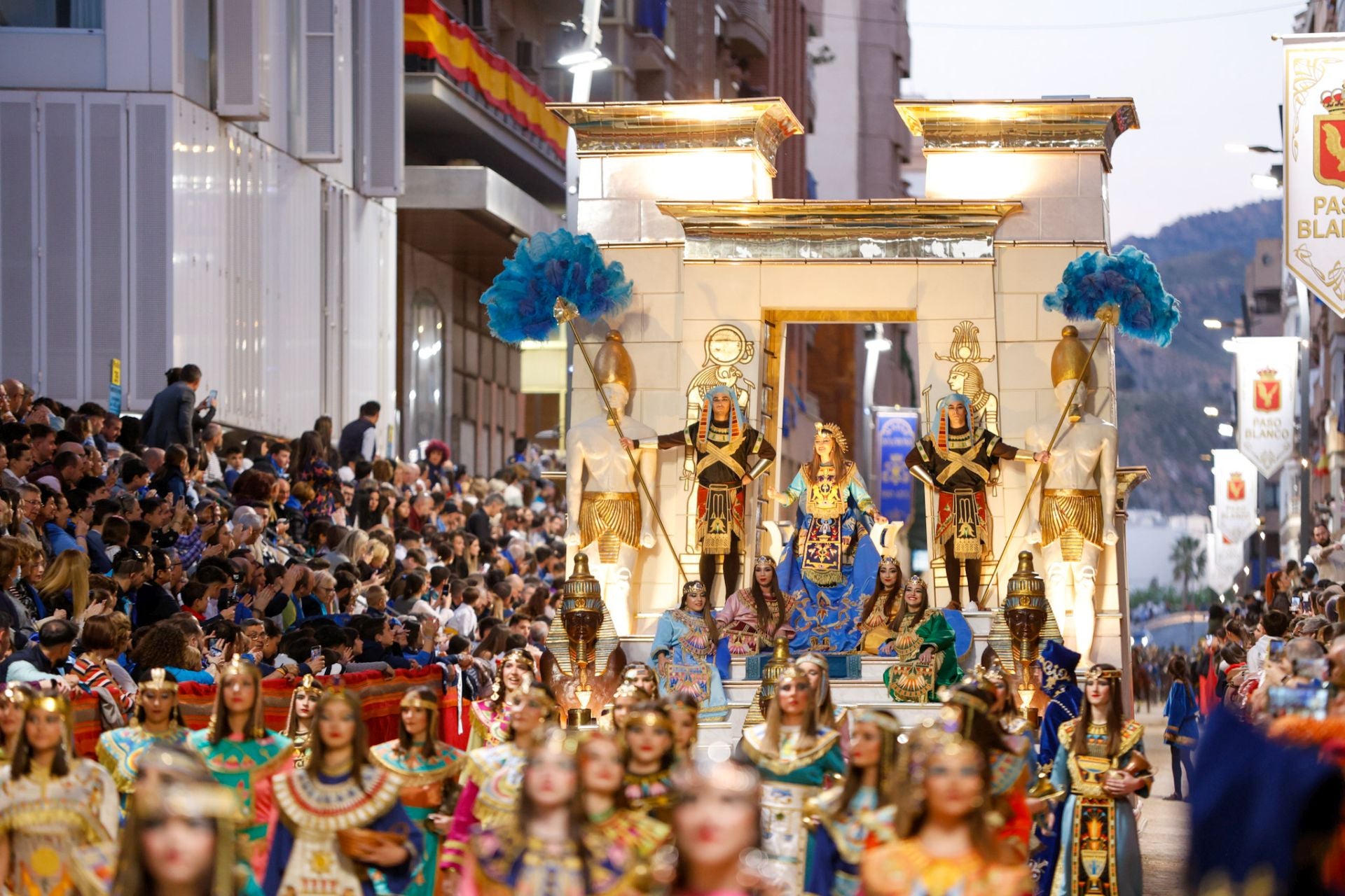 Las imágenes del cortejo bíblico de Jueves Santo en Lorca