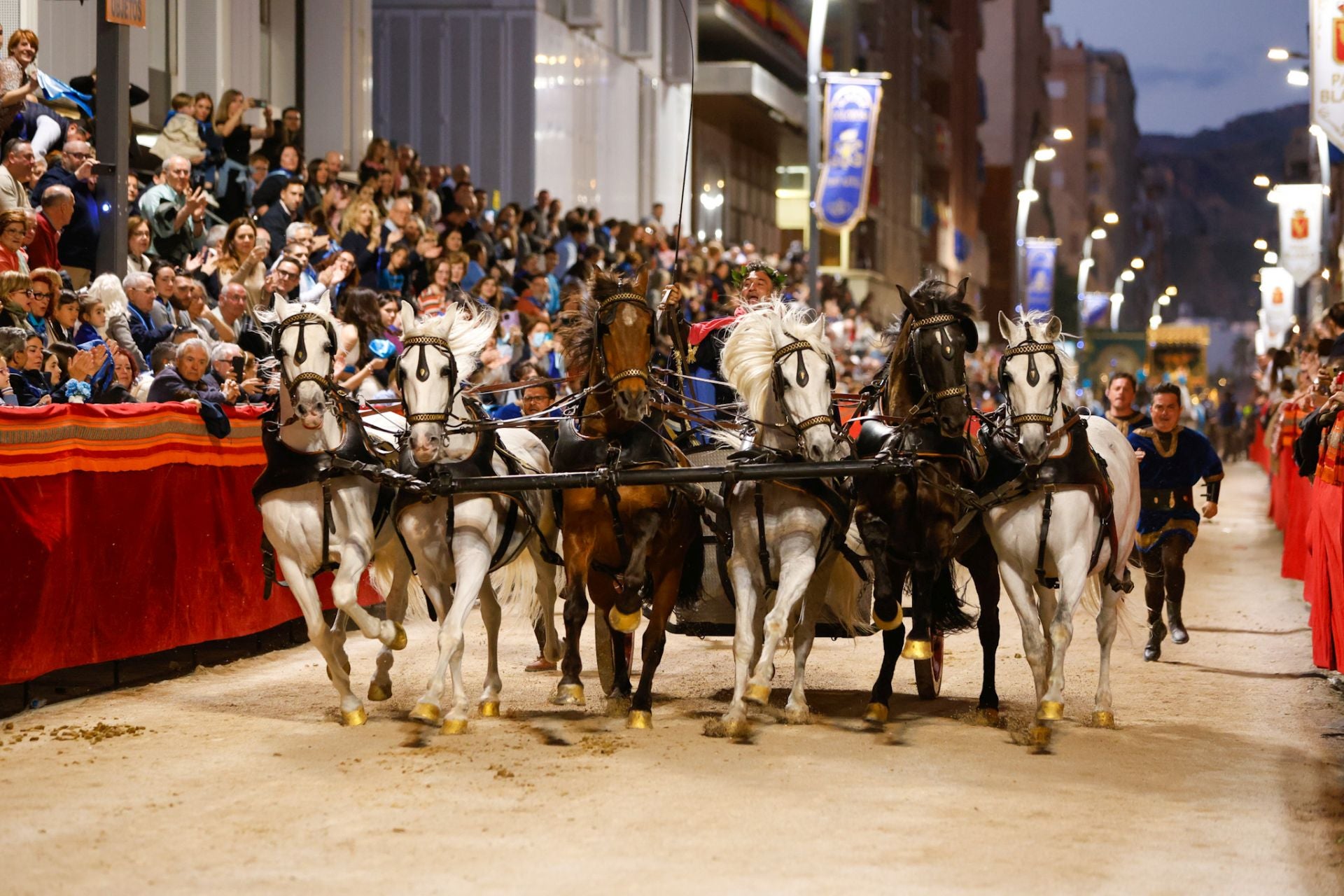Las imágenes del cortejo bíblico de Jueves Santo en Lorca