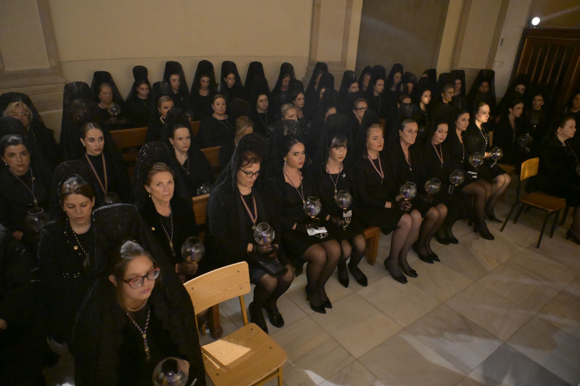 La procesión del Silencio en Murcia, en imágenes
