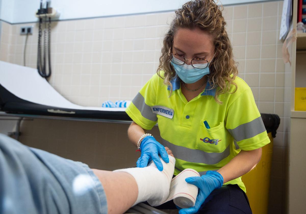 La consejería de salud tiene pendientes la mayoría de guías que permiten la prescripción enfermera | la verdad