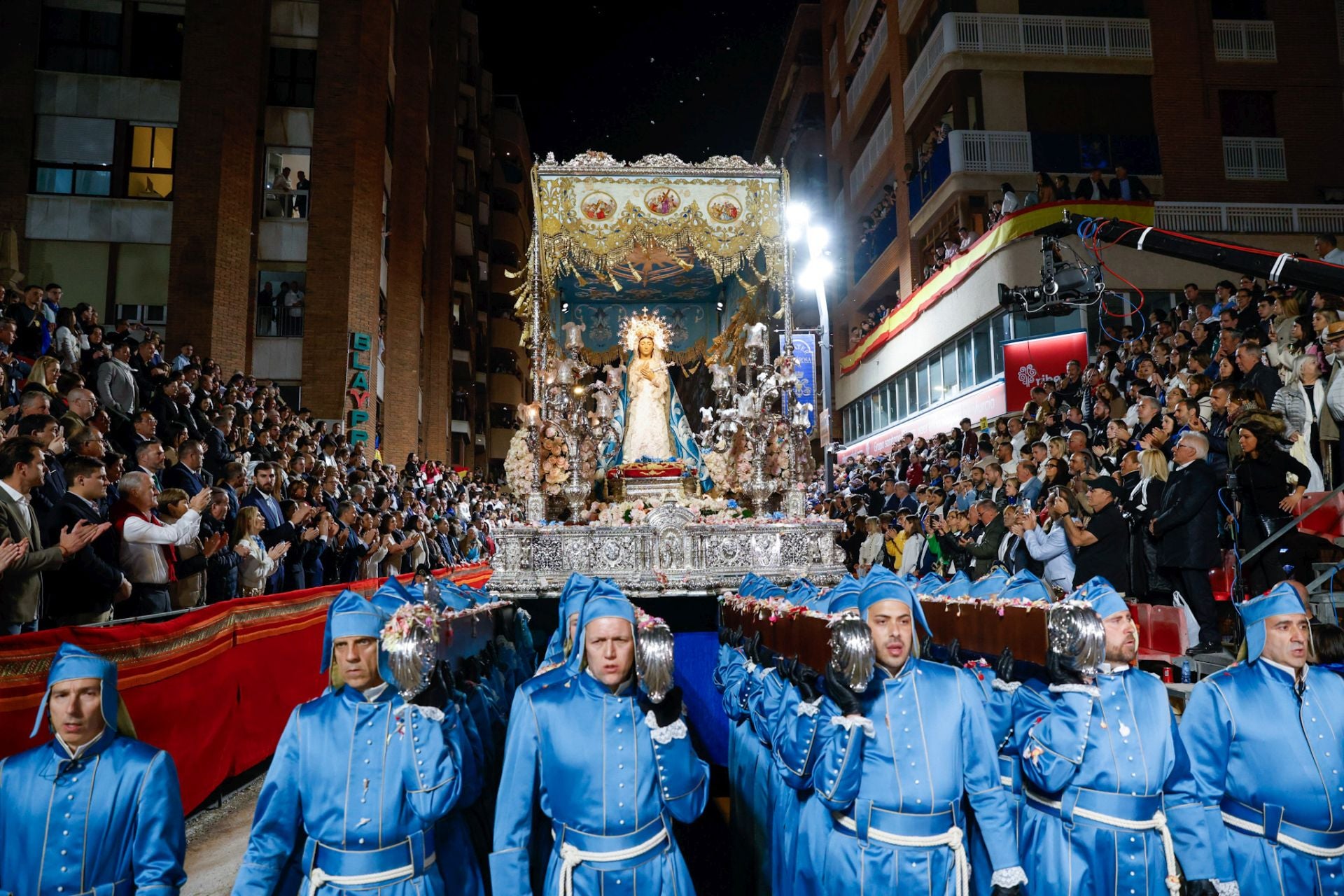 La procesión del Viernes Santo de Lorca, en imágenes