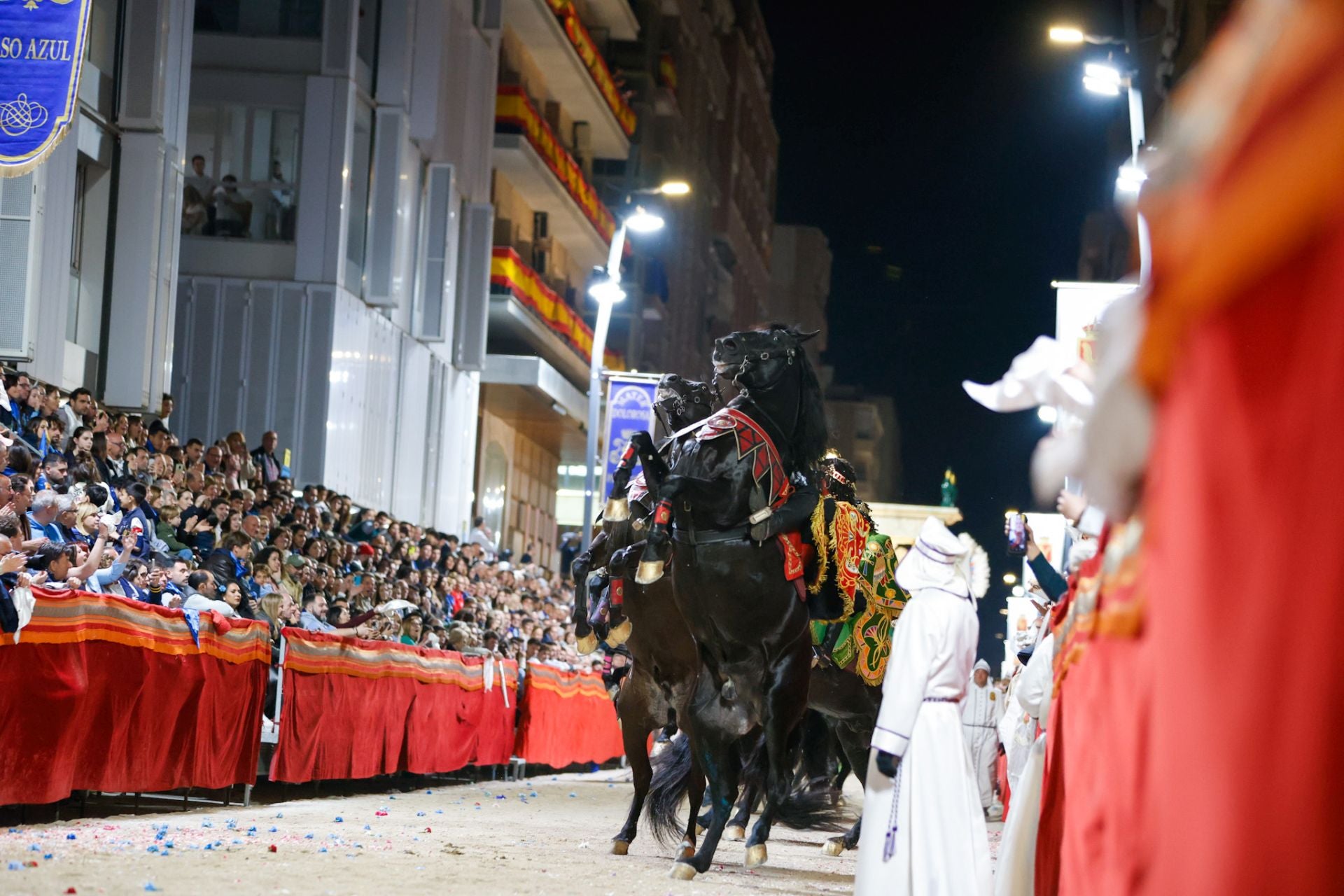 La procesión del Viernes Santo de Lorca, en imágenes