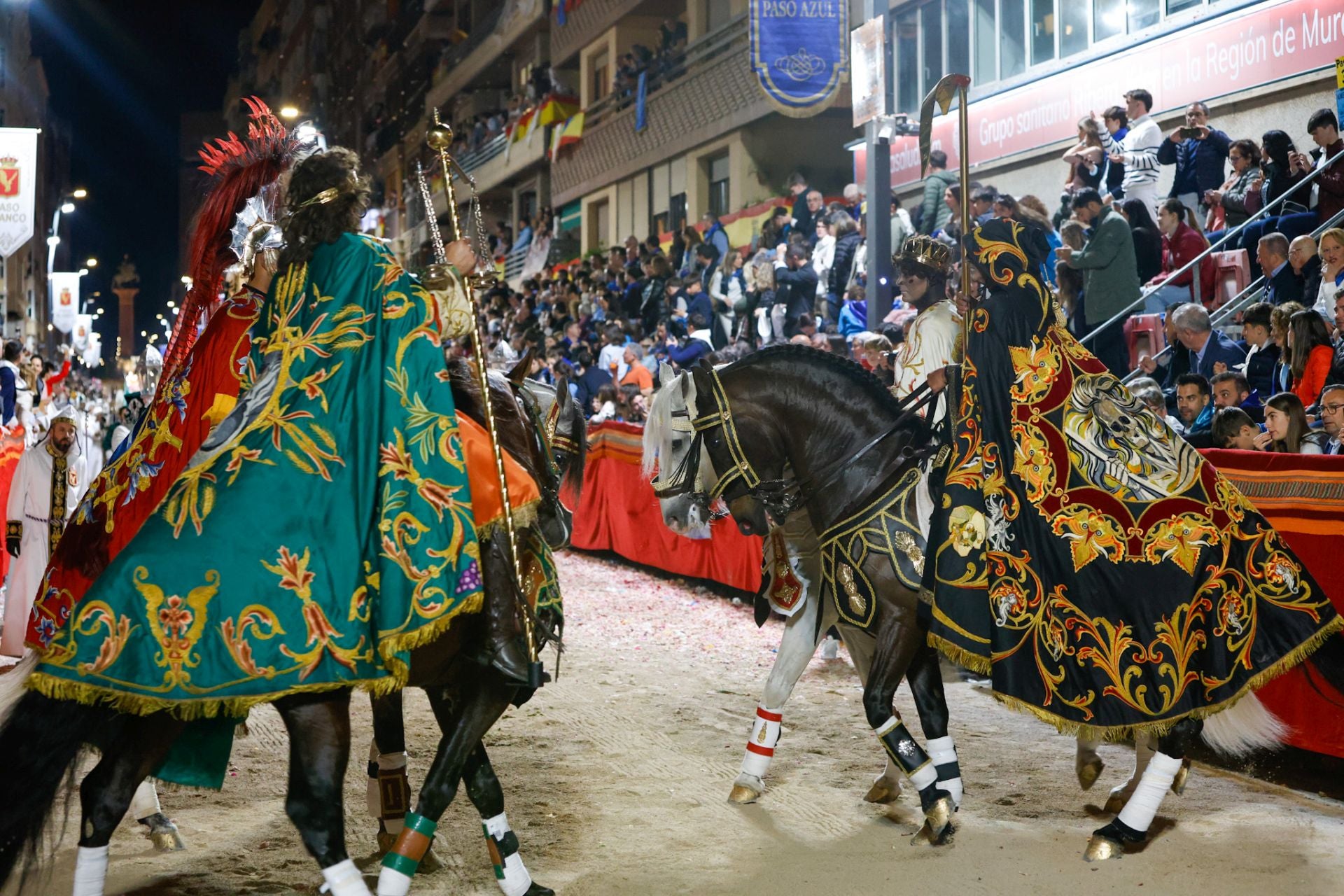 La procesión del Viernes Santo de Lorca, en imágenes