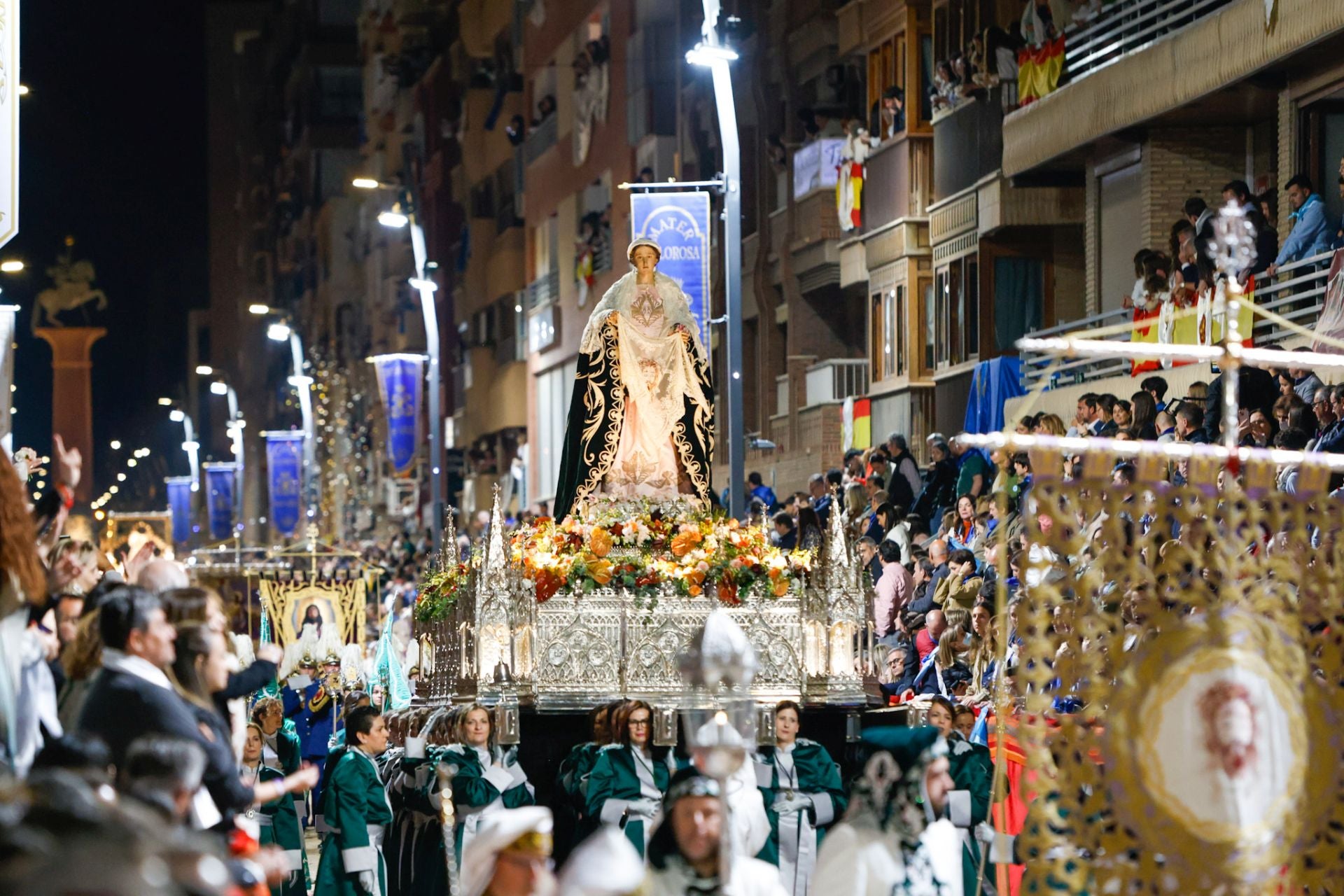 La procesión del Viernes Santo de Lorca, en imágenes