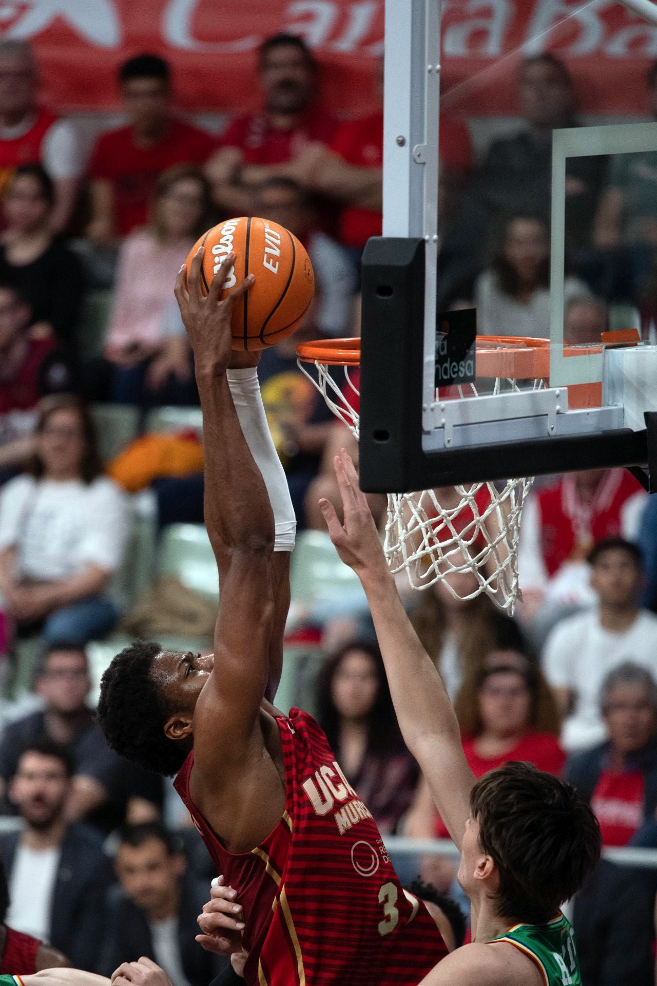 En imágenes, la victoria del UCAM Murcia ante Joventut