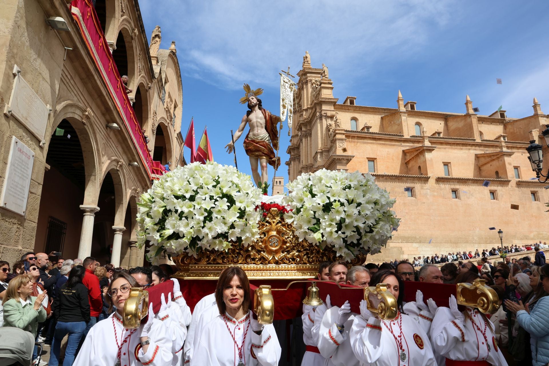 En imágenes, la procesión del Domingo de Resurrección en Lorca