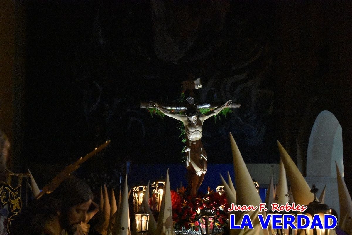 El Silencio inunda de solemnidad Caravaca de la Cruz en la noche de Jueves Santo