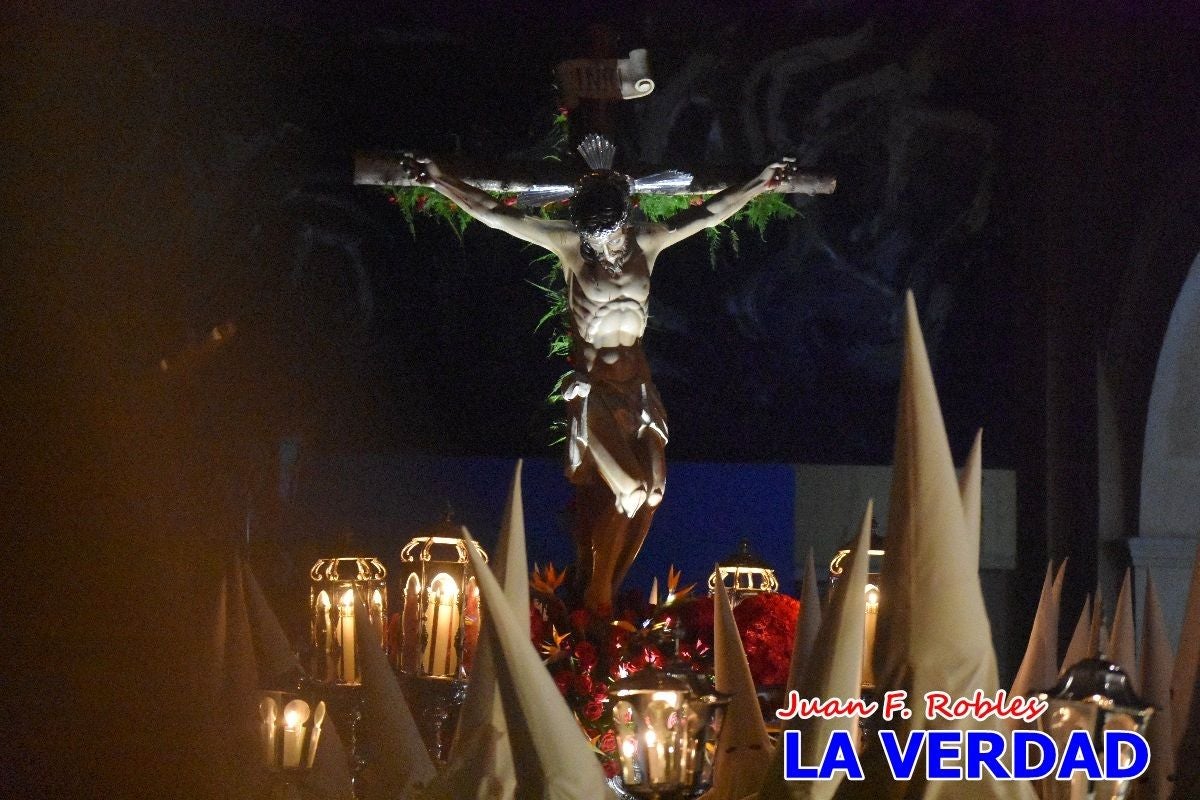 El Silencio inunda de solemnidad Caravaca de la Cruz en la noche de Jueves Santo