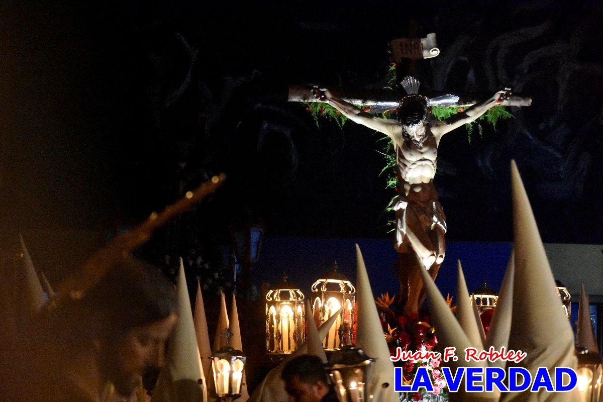 El Silencio inunda de solemnidad Caravaca de la Cruz en la noche de Jueves Santo