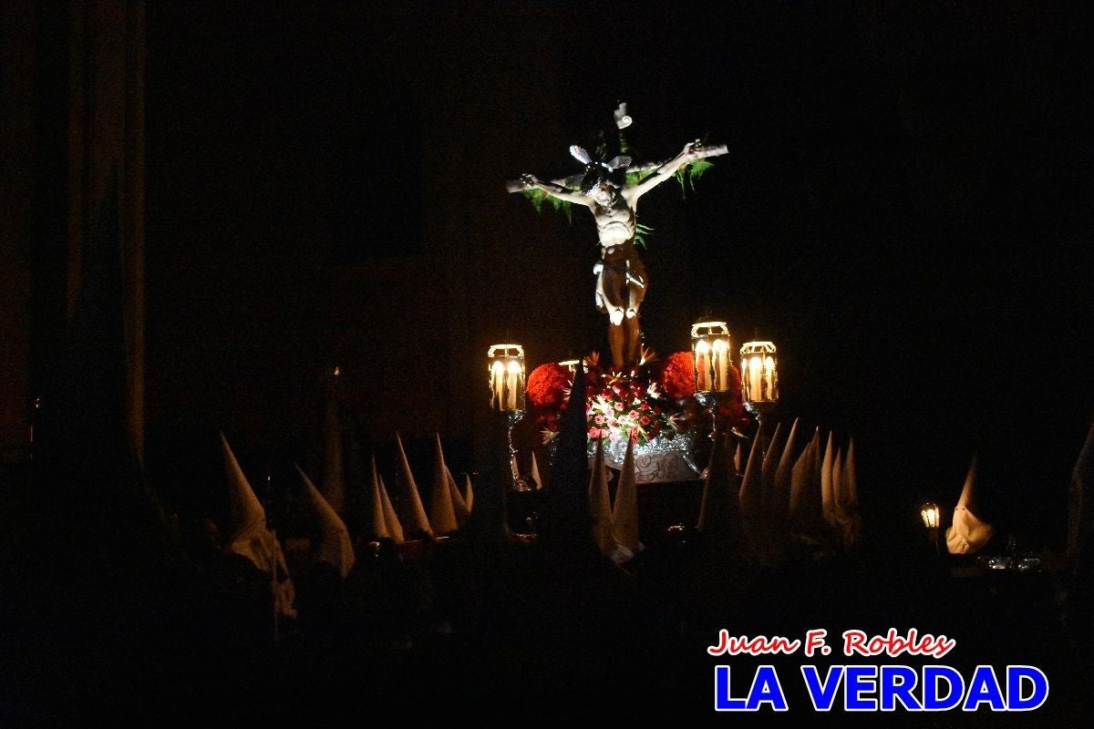 El Silencio inunda de solemnidad Caravaca de la Cruz en la noche de Jueves Santo