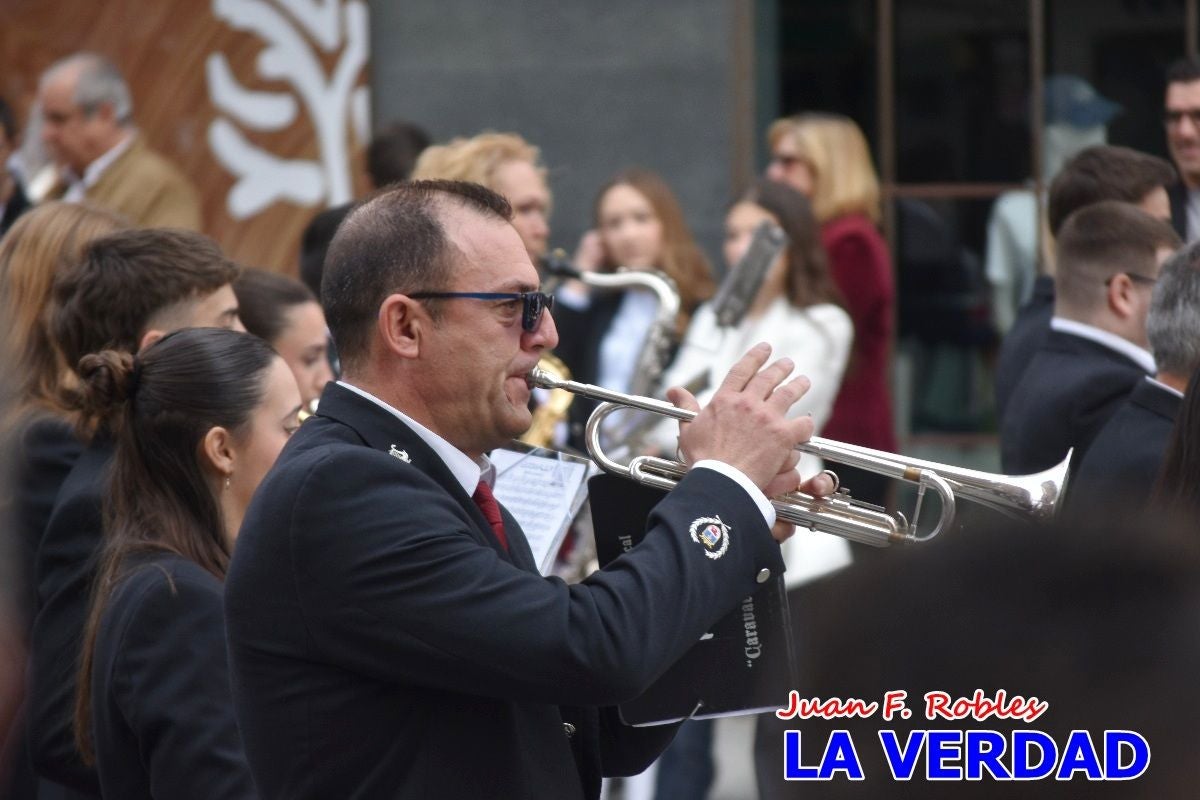 El Señor del Balcón abre la procesión del Encuentro en Caravaca de la Cruz