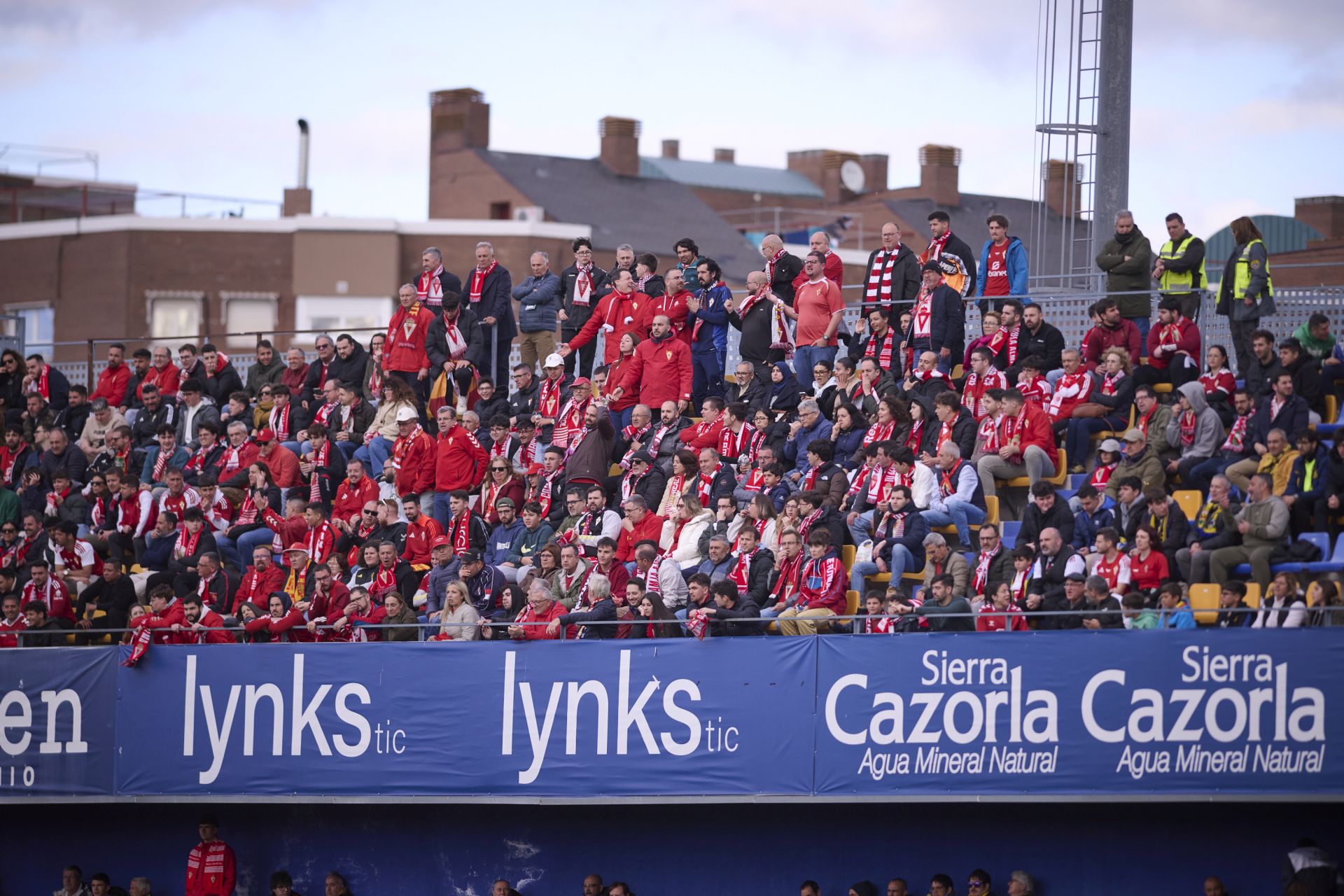 La derrota del Real Murcia frente al Alcorcón, en imágenes