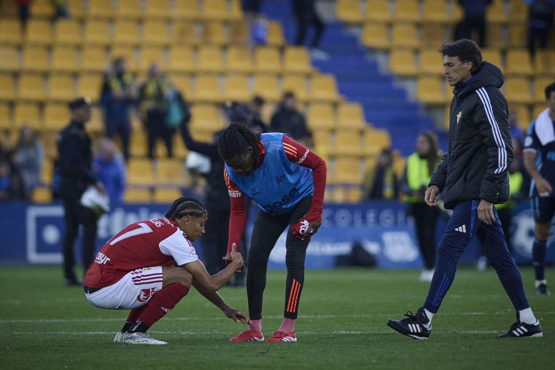 La derrota del Real Murcia frente al Alcorcón, en imágenes