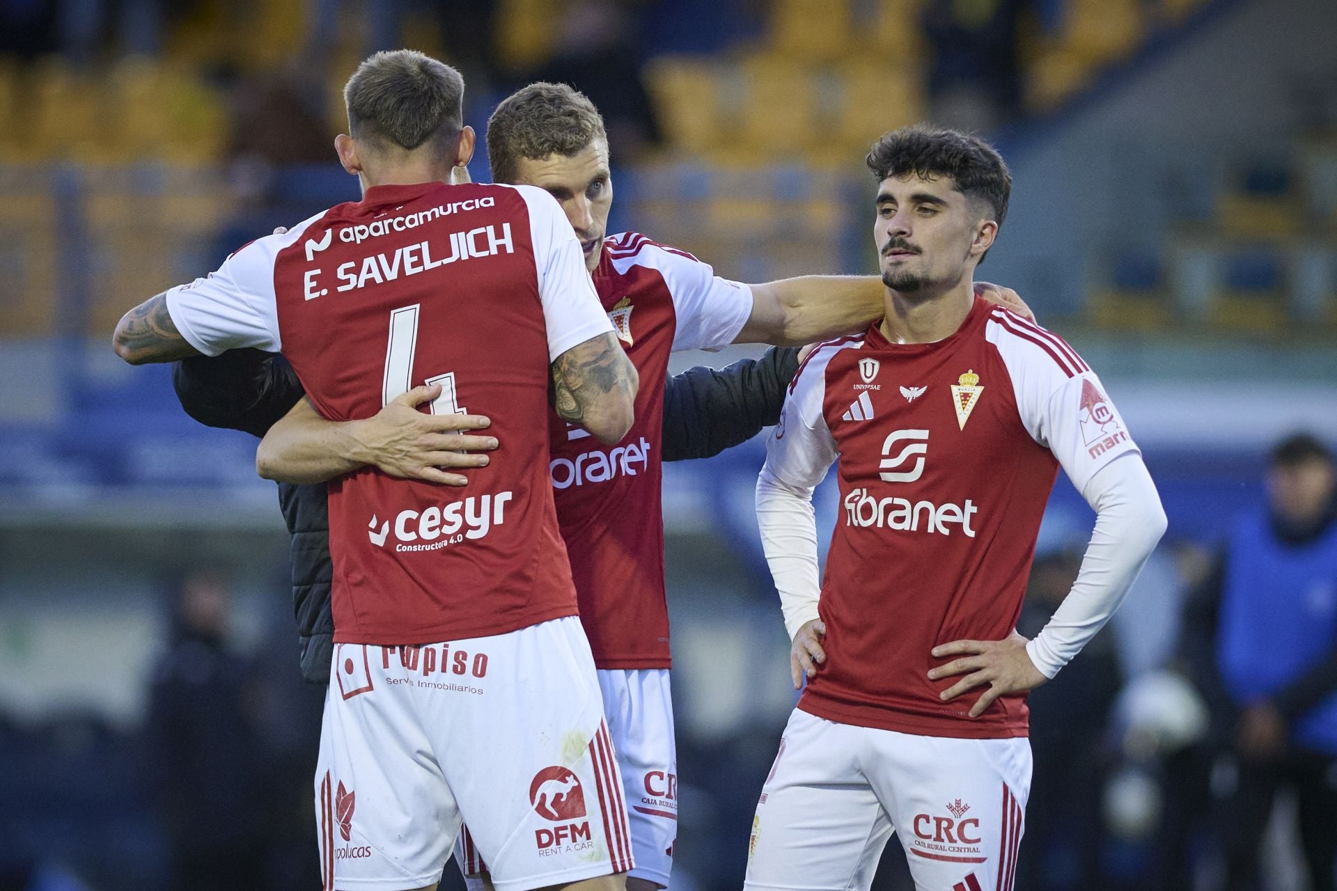 La derrota del Real Murcia frente al Alcorcón, en imágenes