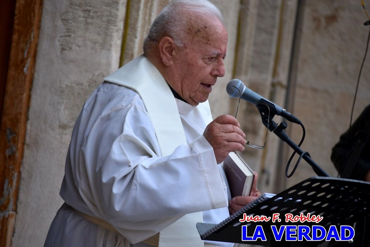 «El Encuentro» llena de emoción la plaza del Arco en Caravaca de la Cruz - I