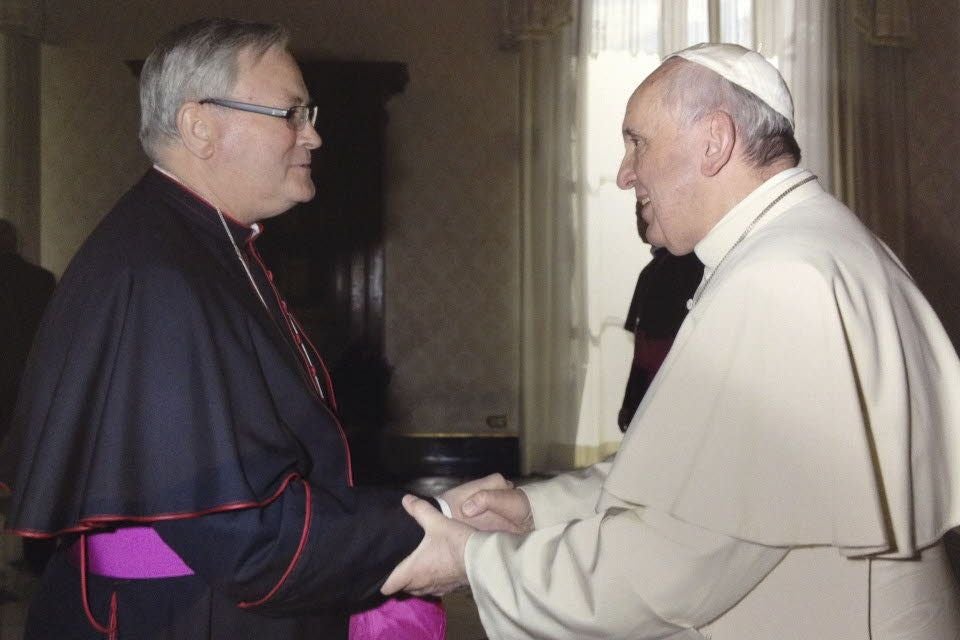 El Papa Francisco recibe a Lorca Planes en 2014.