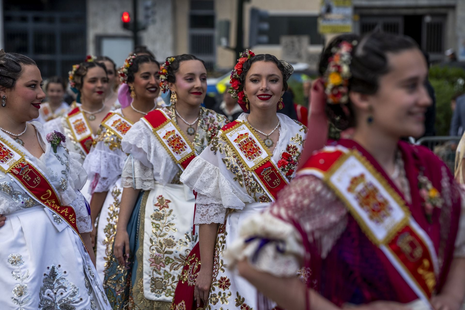 La primavera explota en las plazas de Murcia, en imágenes