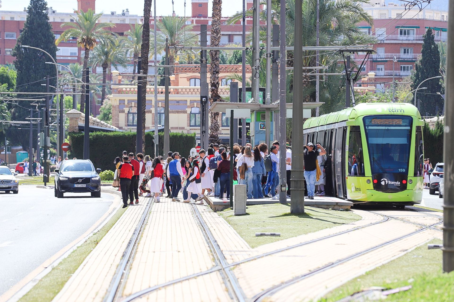 En imágenes, los huertanos inundan las calles del centro de Murcia