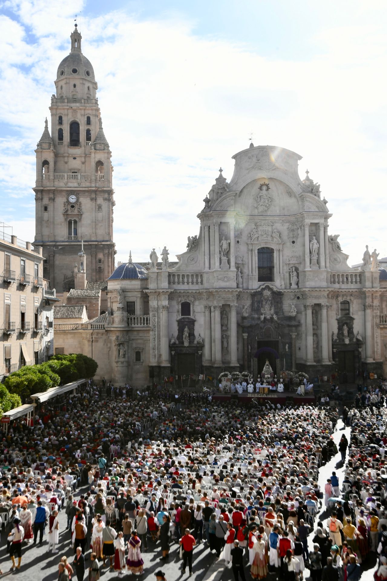 La misa huertana en la plaza Belluga de Murcia, en imágenes