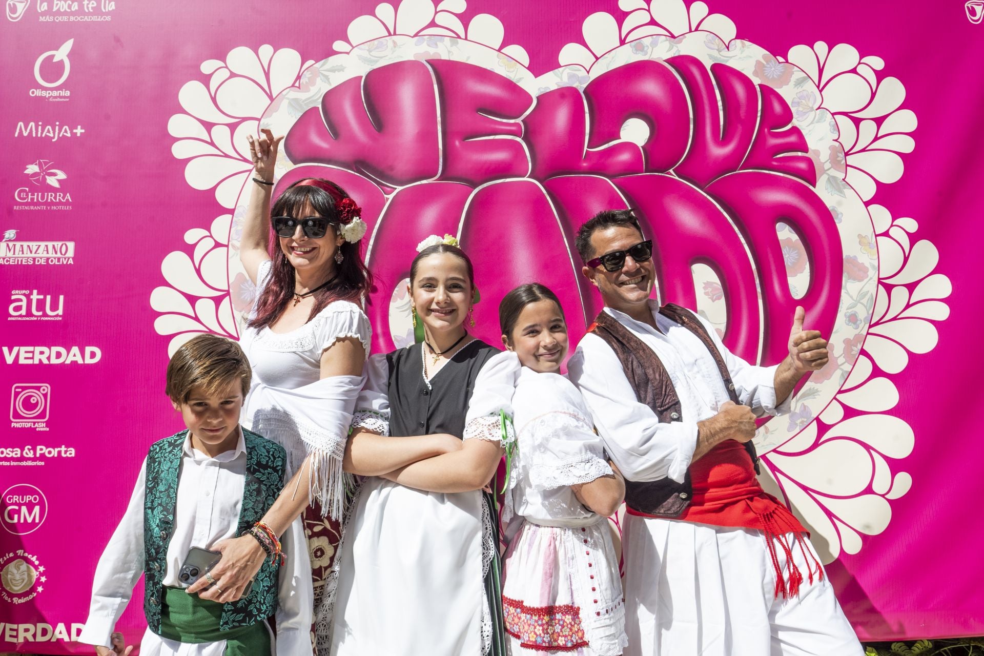 El &#039;Glambot&#039; de LA VERDAD y Photoflash Events en el Bando de la Huerta, en imágenes