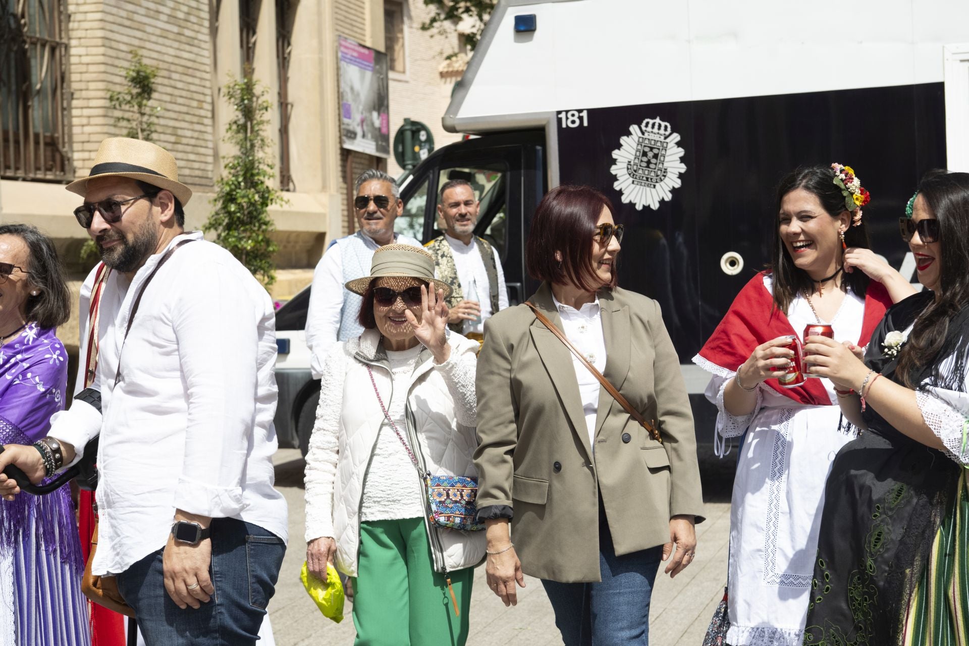 El &#039;Glambot&#039; de LA VERDAD y Photoflash Events en el Bando de la Huerta, en imágenes