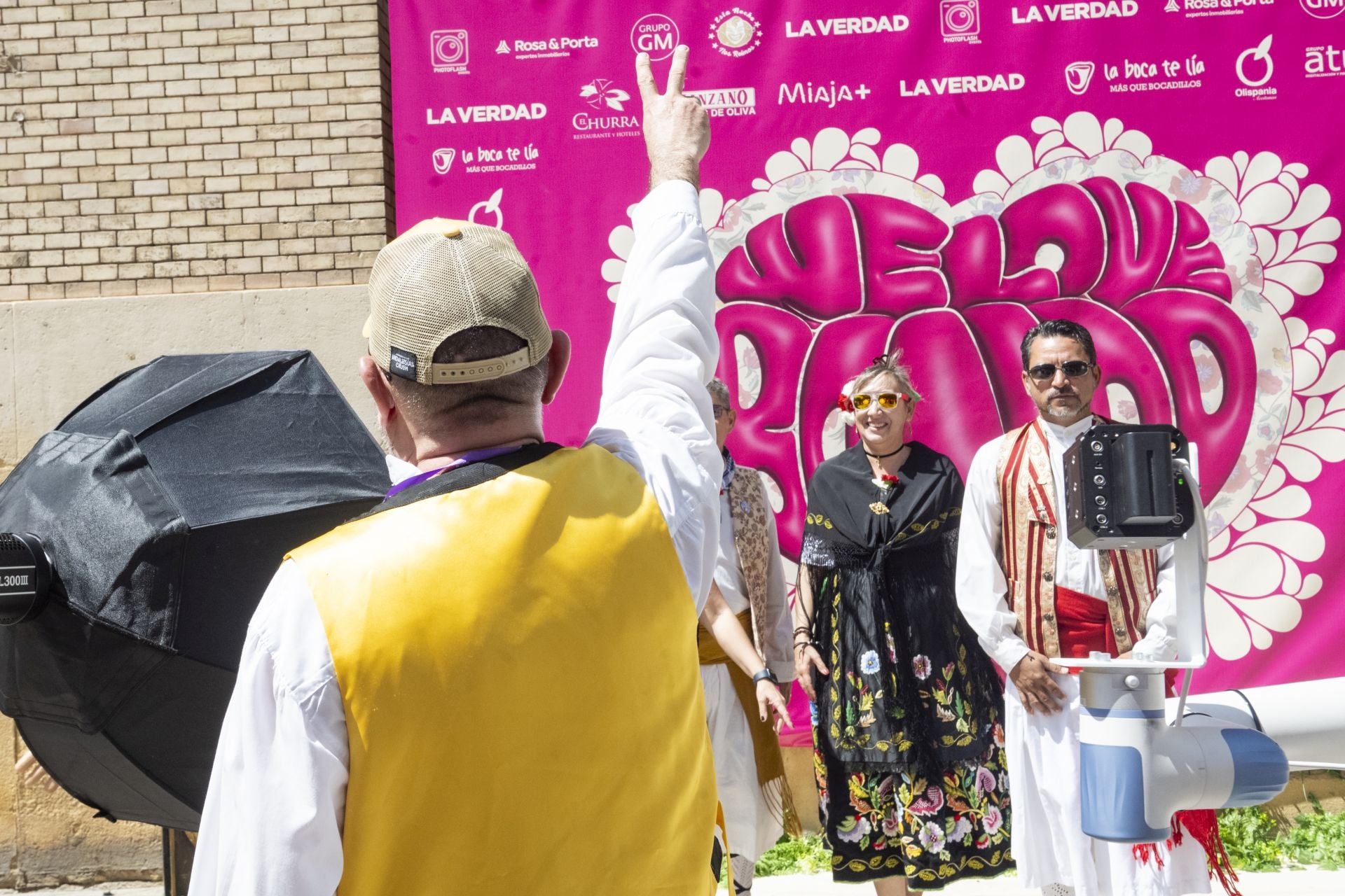 El &#039;Glambot&#039; de LA VERDAD y Photoflash Events en el Bando de la Huerta, en imágenes