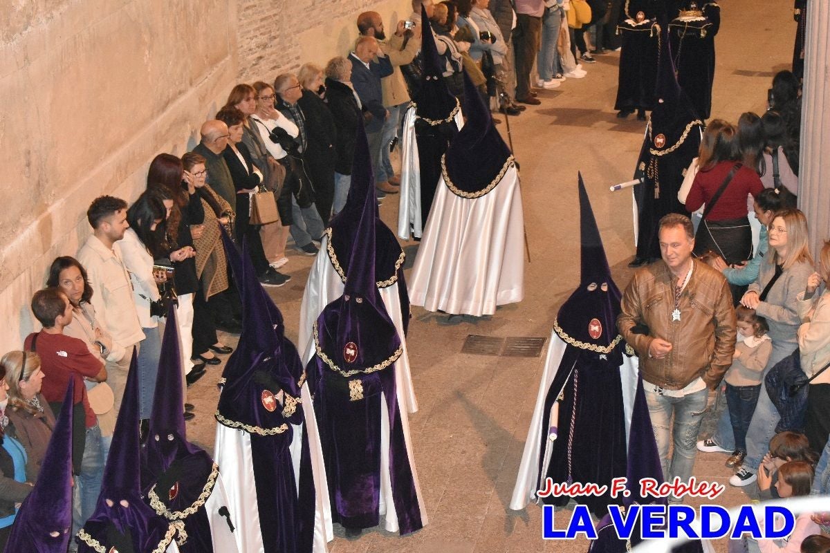 La procesión del «Santo Entierro» inunda de sentimiento Caravaca de la Cruz