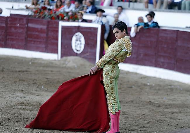 El salmantino Marco Pérez, último niño prodigio del toreo.