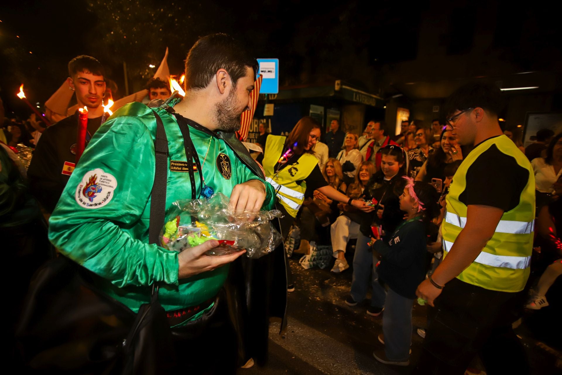 El desfile sardinero de este viernes, en imágenes