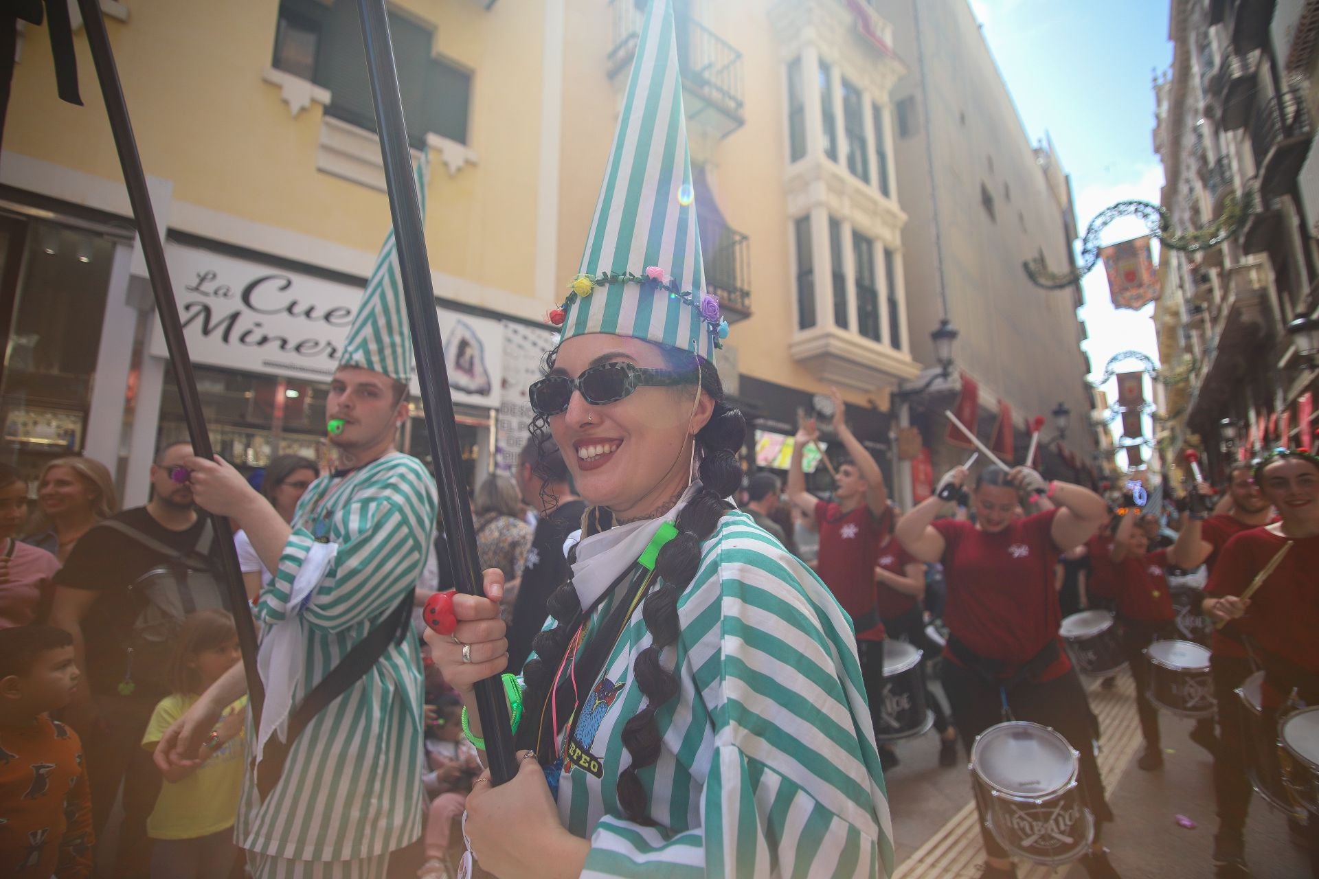 El penúltimo desfile antes de la quema de la Sardina, en imágenes