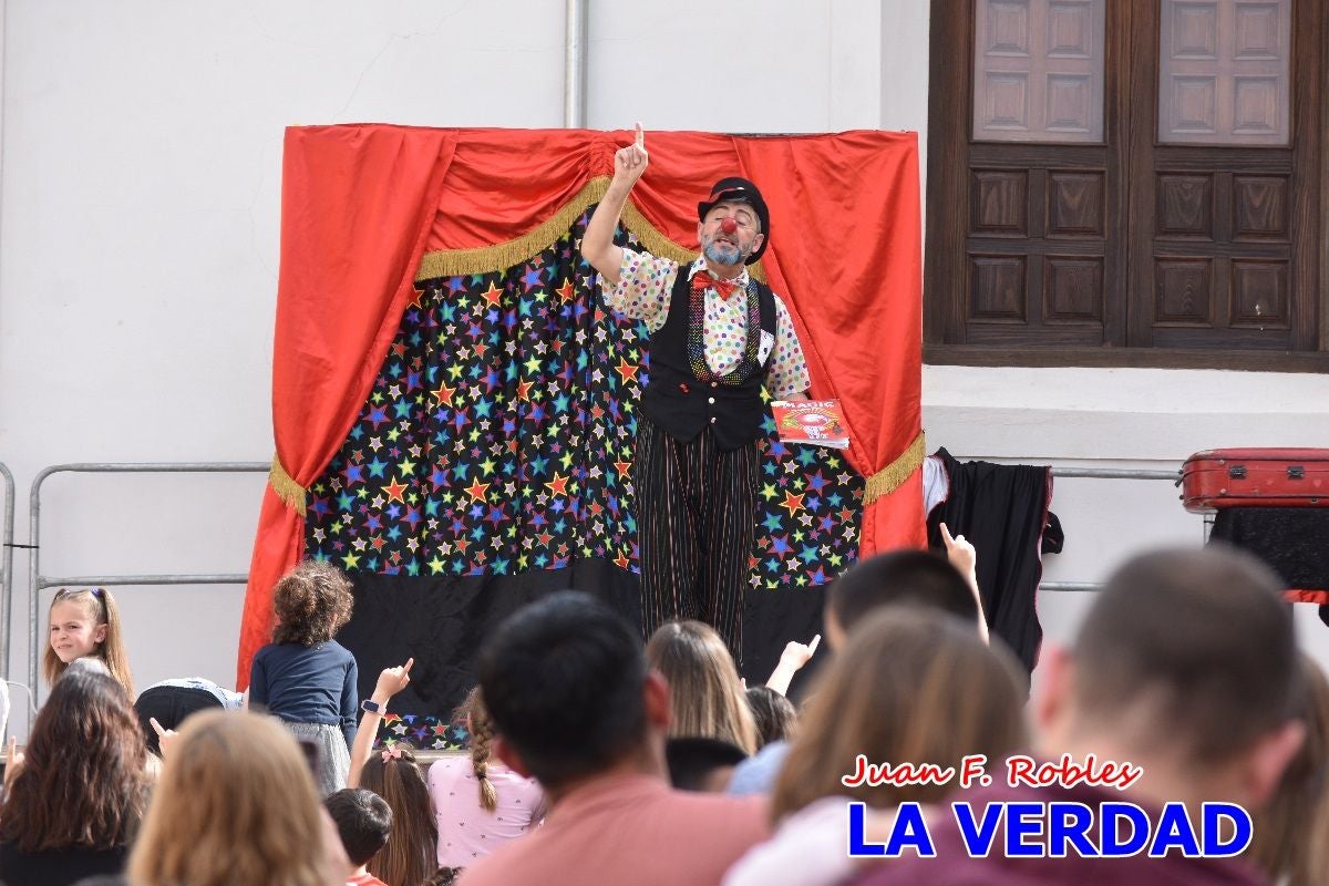 Imágenes de los Juegos Infantiles en la placeta del Santo de Caravaca de la Cruz