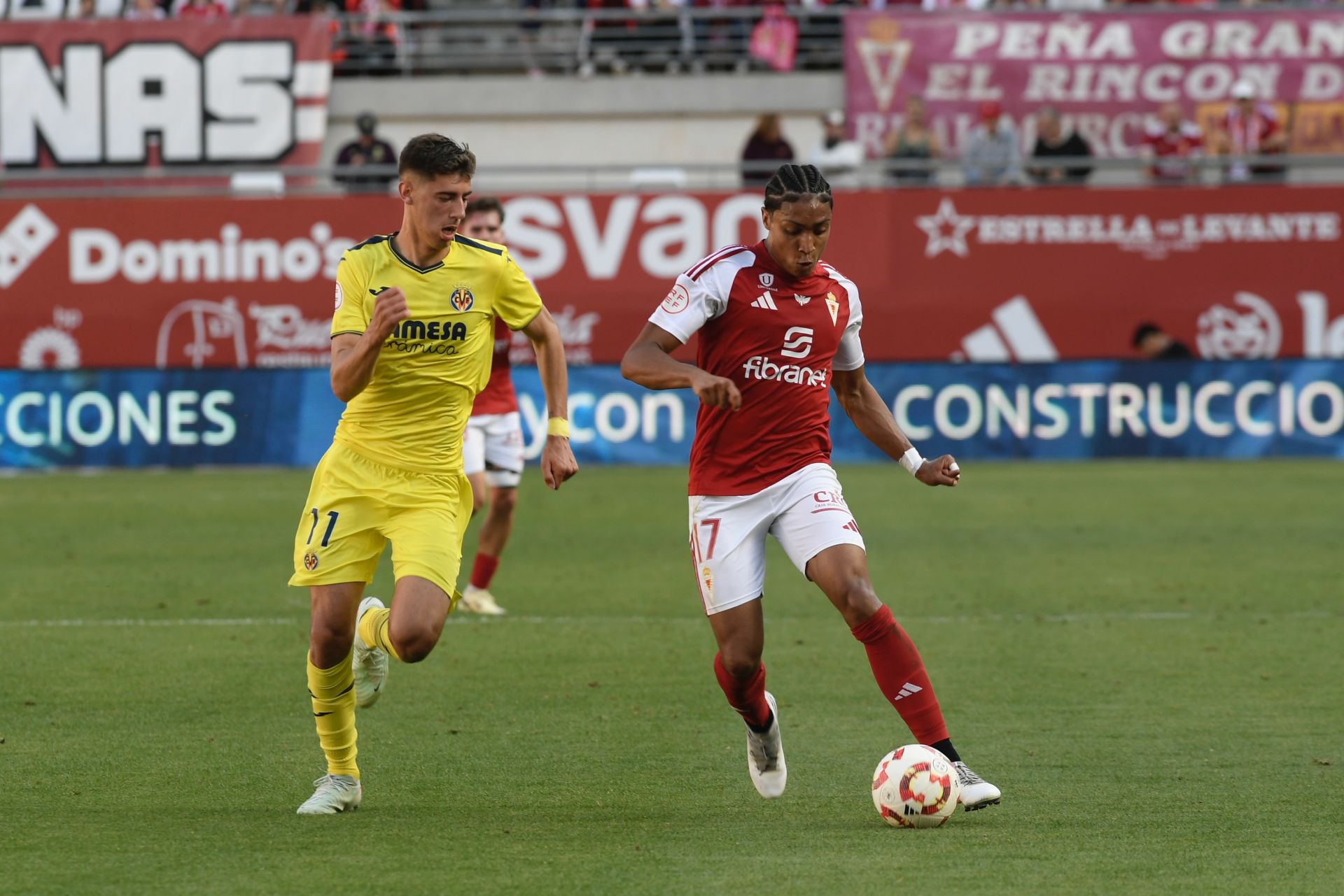 La victoria del Real Murcia frente al Villarreal B, en imágenes