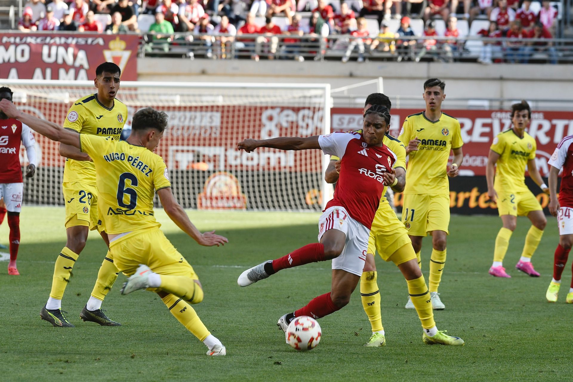 La victoria del Real Murcia frente al Villarreal B, en imágenes