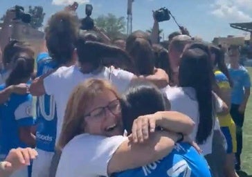 El Alhama ElPozo consigue un histórico ascenso y regresa a la élite del fútbol español dos años después