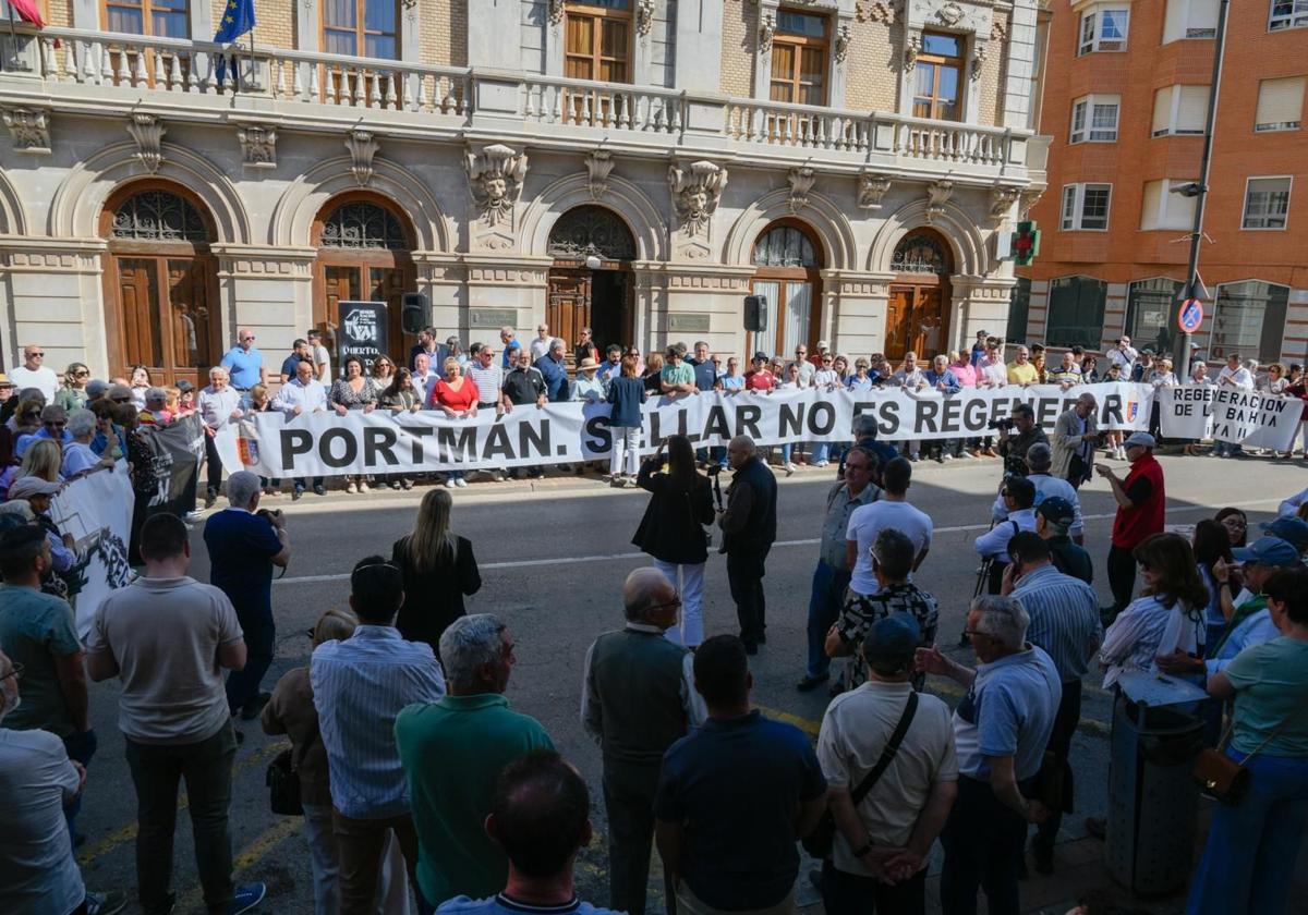Frente común en la unión contra los planes del ministerio para sellar los residuos de portmán | la verdad