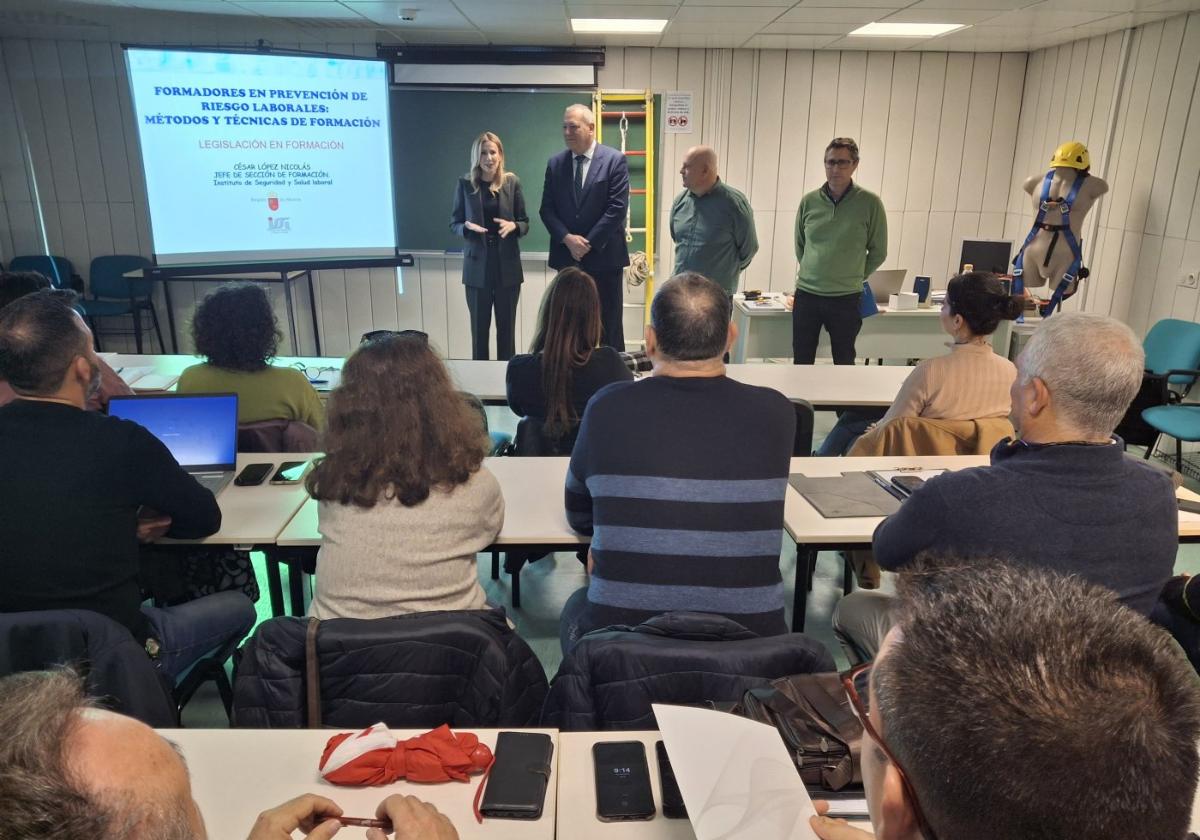 El Gobierno regional refuerza la seguridad laboral con el Plan de Actividades del ISSL